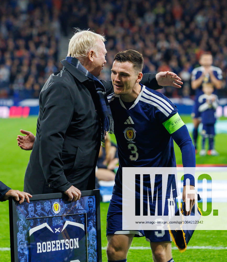 Scotland v Slovenia, UEFA Nations League, League B Group 1 : Andy Robertson 100 caps