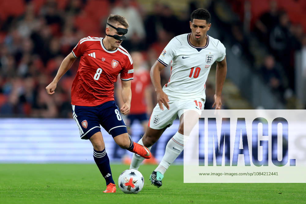 England v Czechia - UEFA Nations League 2026 27 Group A3 MD4 Michal Sadilek of Czechia and Jude Bellingham of England challenge during the UEFA Nations League 2026 27 group phase match between England and Czechia at Wembley Stadium on October 6, 2026 in London, England. London Wembley Stadium England United Kingdom