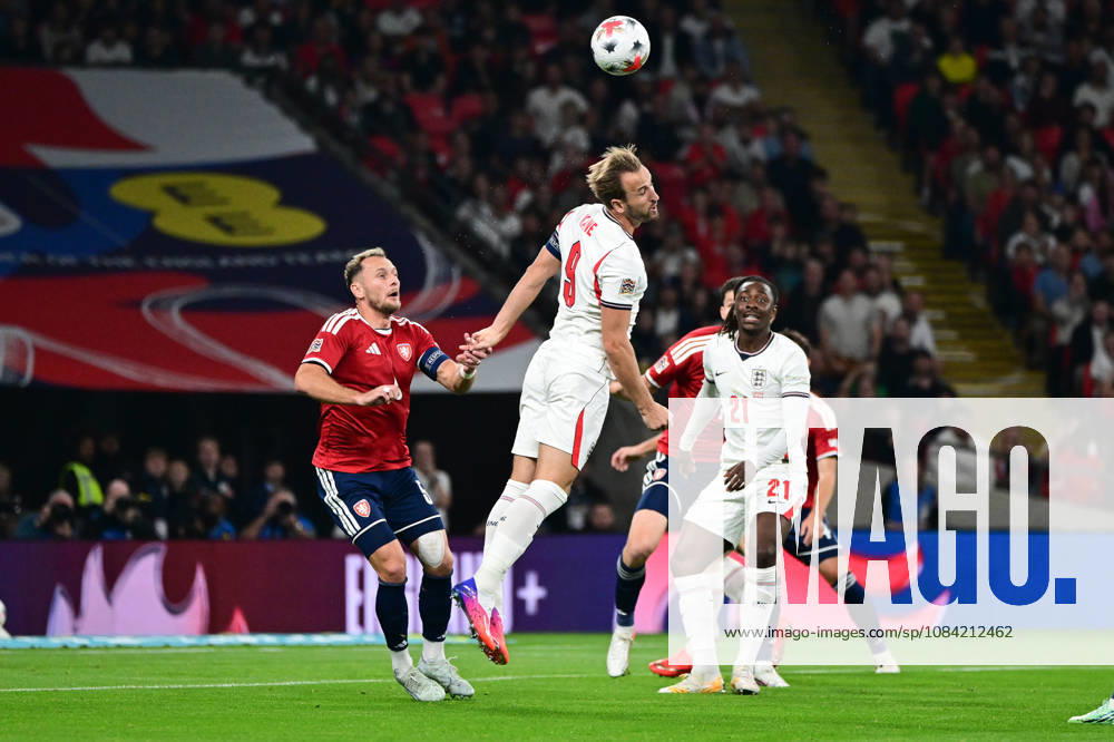 England v Czechia, UEFA Nations League England forward Harry Kane (9) heads the ball during the UEFA Nations League match between England and Czechia at Wembley Stadium, London, UK on 6 October 2026. London Wembley Stadium Greater London UK Editorial use only ,