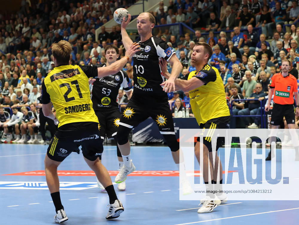From left: David Sandberg, IK Saevehof 21; Søren Steinhaus, Bergischer HC 53; Fynn Hangstein, Bergischer HC 10; Birgir Steinn Jonsson IK Saevehof 08 GER, Bergischer HC06 vs. IK Saevehof, Handball, EHF Europa League 2026–27, Matchday 2, 2026–2027 Season, October 6, 2026 GER, Bergischer HC06 vs. IK Saevehof, Handball, EHF Europa League 2026–27, Matchday 2, 2026–2027 season, October 6, 2026 Solingen Mitte