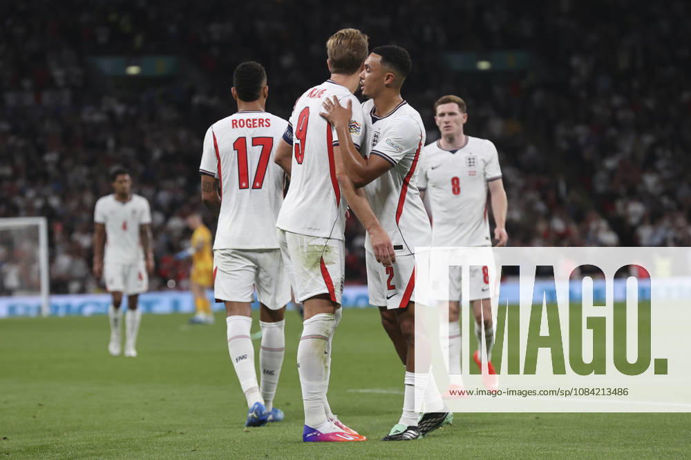 England v Czechia UEFA Nations League The England players celebrate their sides 1st goal during the UEFA Nations League match at Wembley Stadium, London 06 10 2026 UK Newspapers OUT