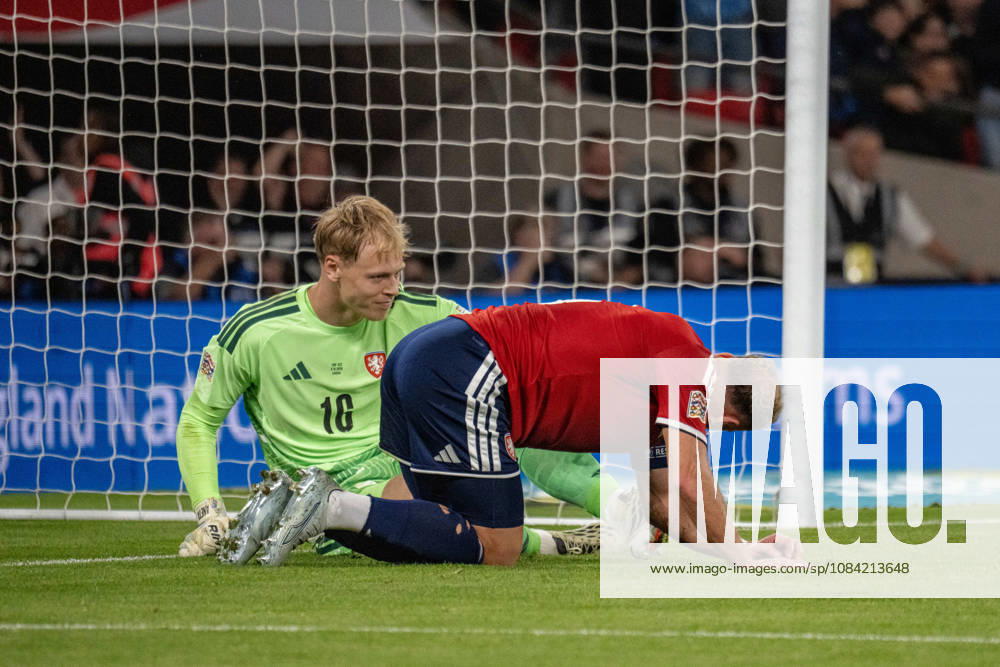 UEFA Nations League, England vs. Czech Republic: Lukas Hornicek of the Czech Republic was beaten by his own teammate, Vladimir Coufal of the Czech Republic, who scored an own goal in London