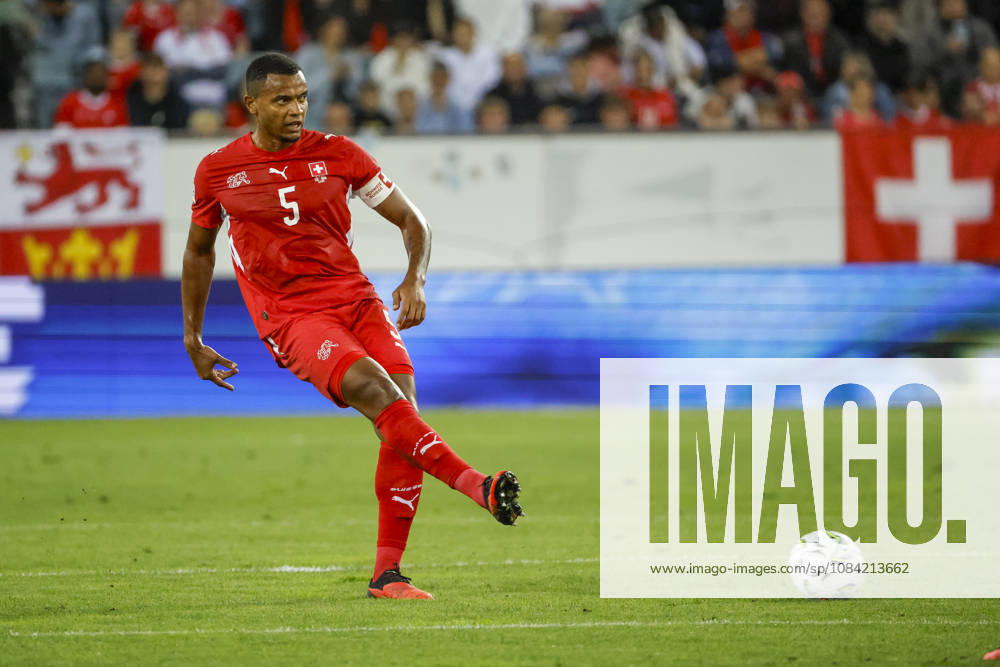 Manuel Akanji, Switzerland, 05 on the ball, with a pass, Switzerland, UEFA, Nations League, Matchday 4, Switzerland vs. North Macedonia, October 6, 2026, Lucerne Swissporarena, Switzerland