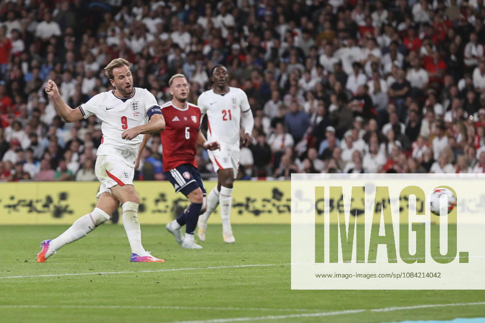 England v Czechia UEFA Nations League Harry Kane of England scores his sides 2nd goal during the UEFA Nations League match at Wembley Stadium, London 06 10 2026 UK Newspapers OUT