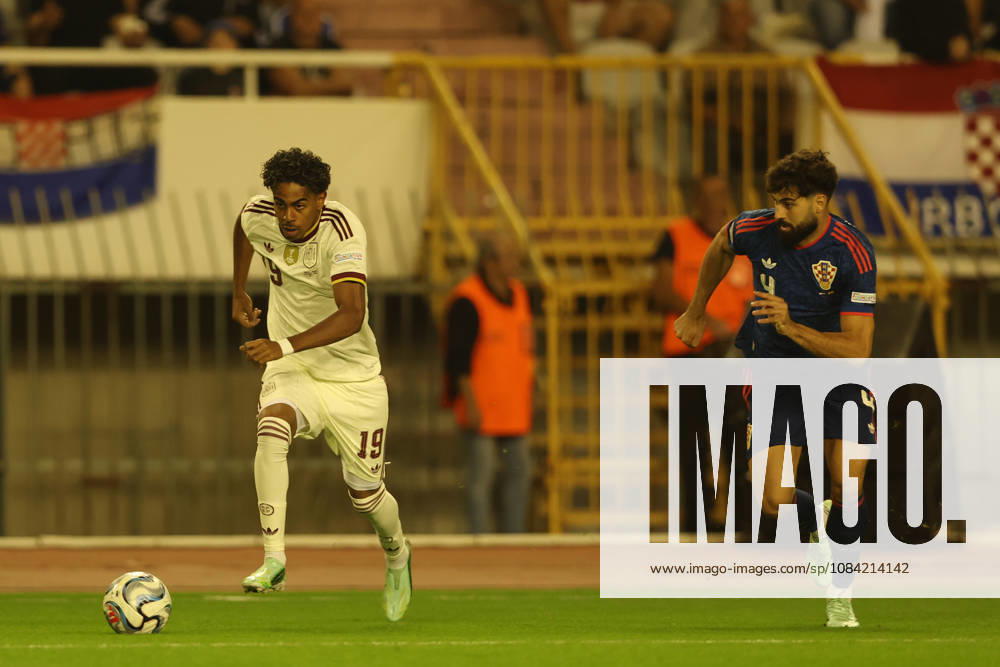 Lamine Yamal of Spain national team, Nationalteam and Josko Gvardiol of Croatia national team battle for the ball during the UEFA Nations League Group A3 match between Croatia and Spain at Stadion Poljud on October 06, 2026 in Split, Croatia. Photo SFSI Croatia national team v Spain National team - UEFA Nations League 2026 27