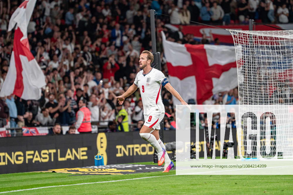 UEFA Nations League, England vs. Czech Republic, Harry Kane, England, goal celebration after England s 2-0 lead, London