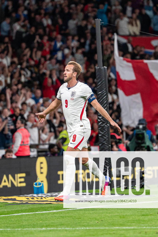 UEFA Nations League, England vs. Czech Republic, Harry Kane, England, goal celebration after England s 2-0 lead, London