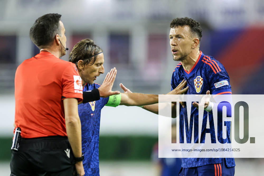 Croatia v Spain - UEFA Nations League 2026 27 Group A3 MD4 Referee Erik Lambrechts speaks with Luka Modric and Ivan Perisic of Croatia during the UEFA Nations League 2026 27 group phase match between Croatia and Spain at Stadion Poljud on October 6, 2026 in Split, Croatia. SanjinxStrukic PIXSELL