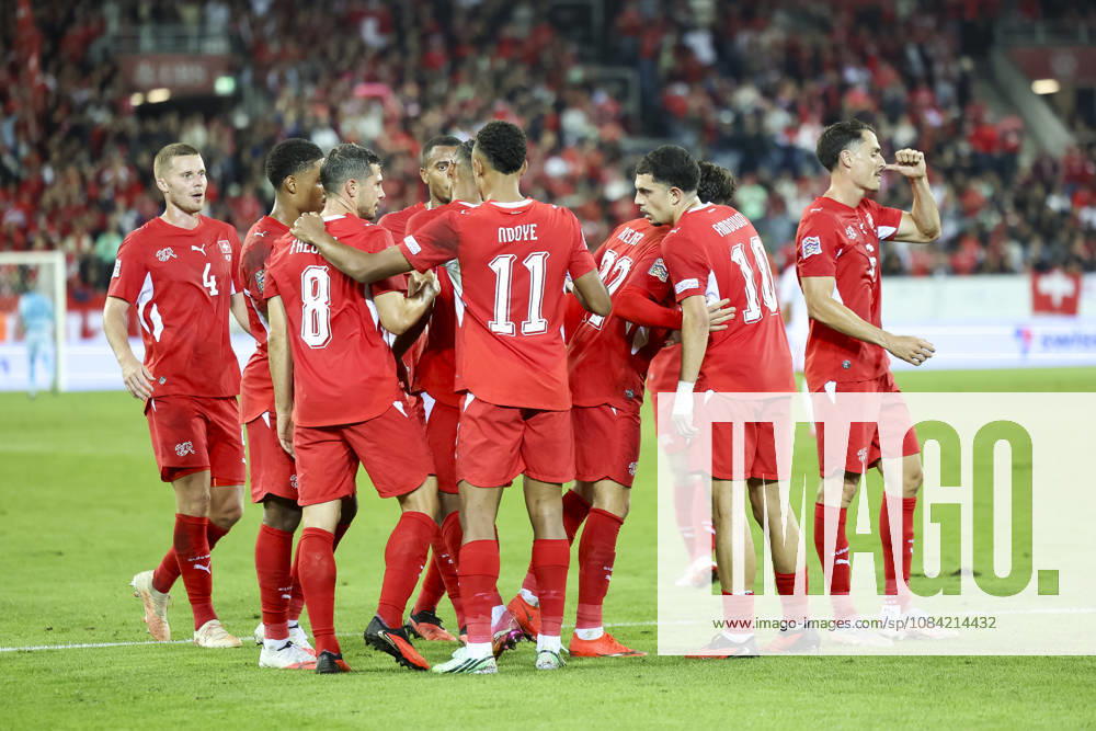 Goal celebration in Switzerland after Fabian Rieder s 1-0 goal, Switzerland, 22, joy, excitement, positive emotions, goal, Switzerland, UEFA, Nations League, Matchday 4, Switzerland vs. North Macedonia, October 6, 2026, Lucerne Swissporarena, Switzerland