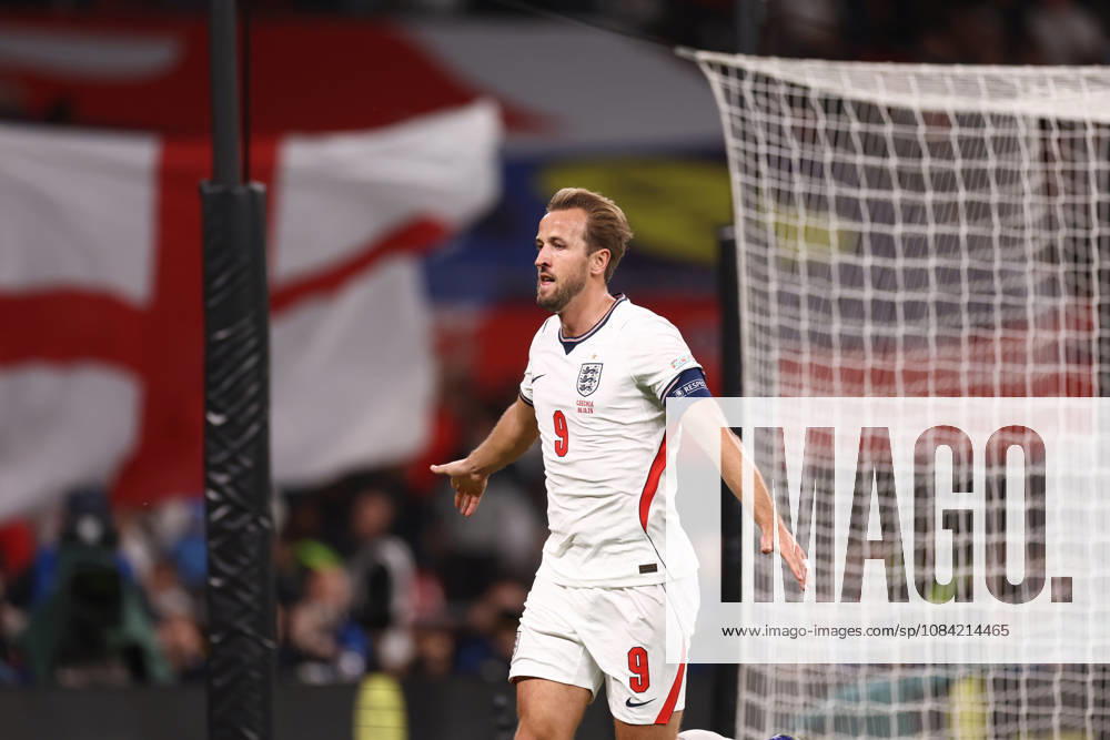 England gegen Tschechien, 6. Oktober 2026, Wembley, UEFA Nations League, England gegen Tschechien: Harry Kane von England jubelt, nachdem er das zweite Tor für seine Mannschaft erzielt hat. Foto: Jacques Feeney, Offside, London, Großbritannien