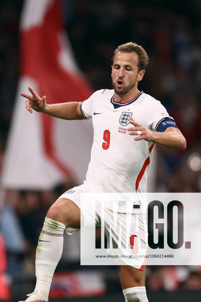 England gegen Tschechien, 6. Oktober 2026, Wembley, UEFA Nations League, England gegen Tschechien: Harry Kane von England jubelt, nachdem er das zweite Tor für seine Mannschaft erzielt hat. Foto: Jacques Feeney, Offside, London, Großbritannien