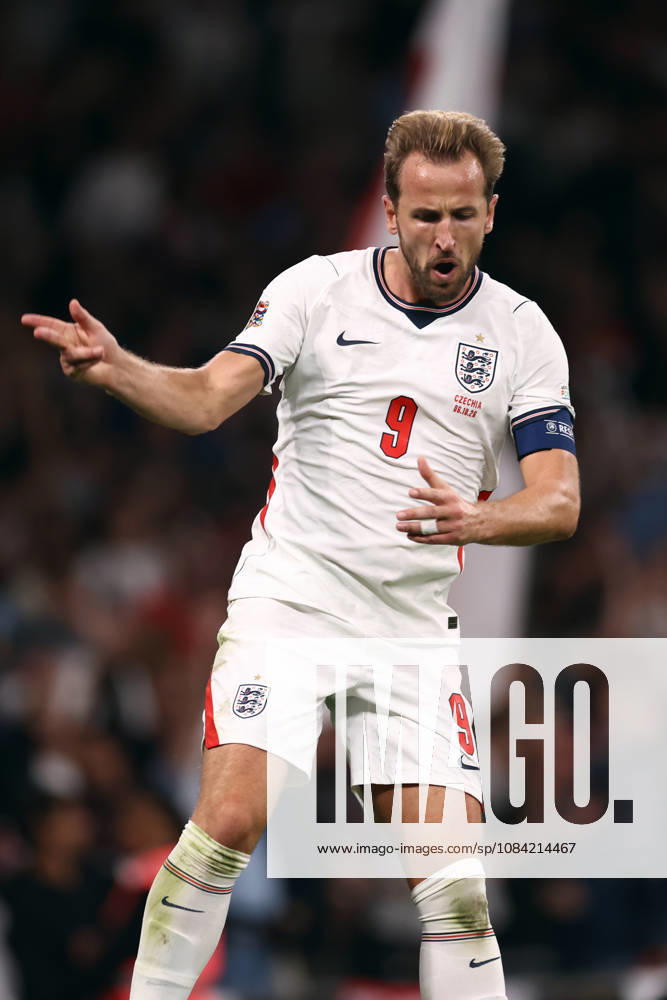 England gegen Tschechien, 6. Oktober 2026, Wembley, UEFA Nations League, England gegen Tschechien: Harry Kane von England jubelt, nachdem er das zweite Tor für seine Mannschaft erzielt hat. Foto: Jacques Feeney, Offside, London, Großbritannien