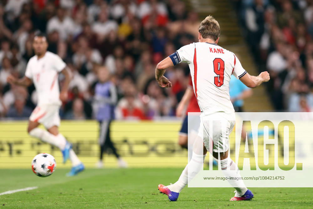 England gegen Tschechien, 6. Oktober 2026, Wembley, UEFA Nations League, England gegen Tschechien: Harry Kane aus England erzielt das zweite Tor für seine Mannschaft. Foto: Jacques Feeney, Offside, London, Großbritannien