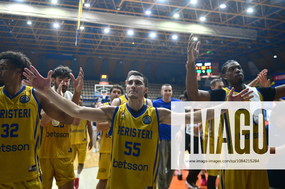 FIBA Basketball Champions League, Peristeri Betsson vs BMA365 Bamberg Baskets - Players of Peristeri Betsson celebrate their victory at the end of the FIBA Basketball Champions League regular season basketball match between Peristeri Betsson vs BMA365 Bamberg Baskets in Athens, Greece, 6 October 2026. IMAGO ONE INCH PRODUCTIONS ATHENS Greece