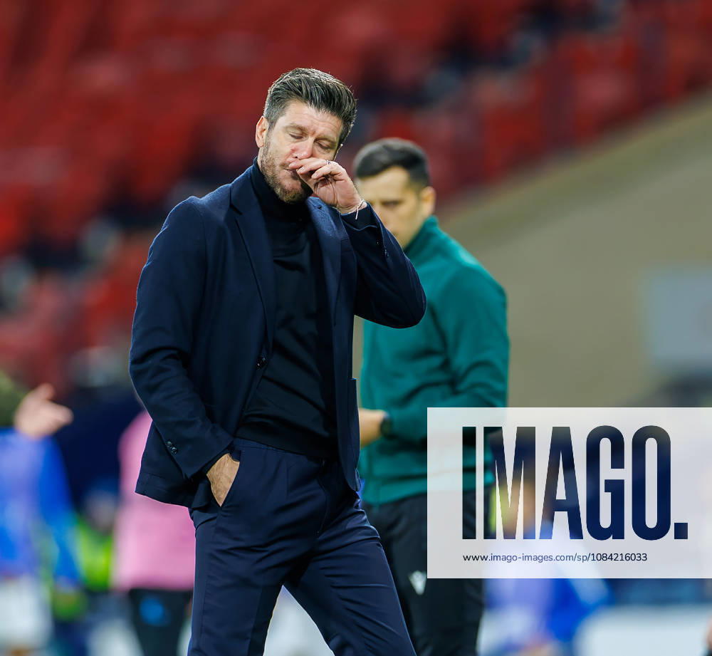 Scotland v Slovenia, UEFA Nations League, League B Group 1 : Seb Pocognoli dejection