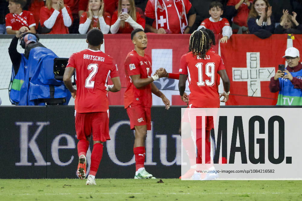 Goal celebration in Switzerland after Dan Ndoye s 3-0 goal; Switzerland, 11; joy, excitement, positive emotions, goal, Switzerland, UEFA, Nations League, Matchday 4, Switzerland vs. North Macedonia, October 6, 2026, Lucerne Swissporarena, Switzerland