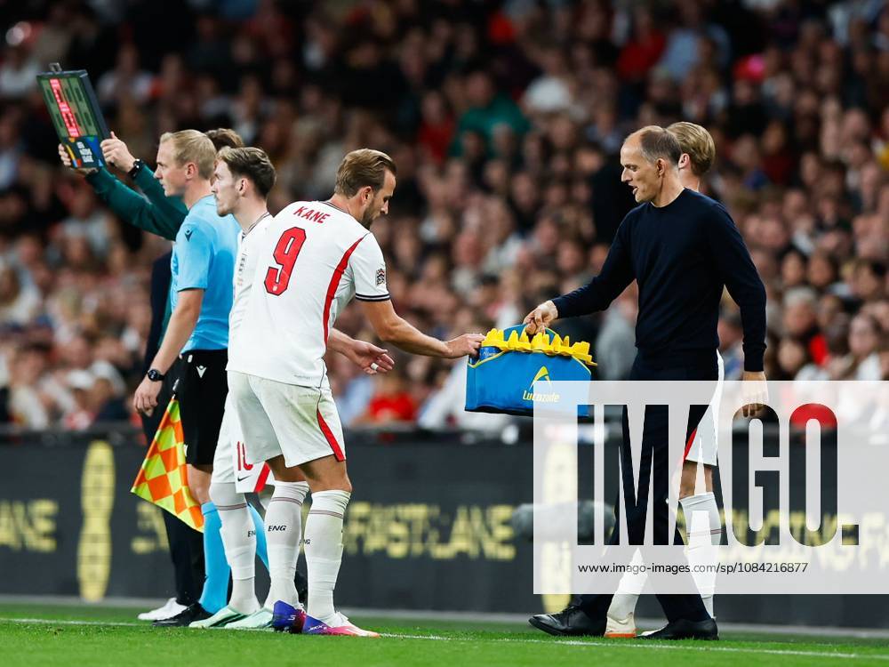 England Head Coach Thomas Tuchel offers Harry Kane of England refreshments England v Czechia, UEFA Nations League, Football, Wembley Stadium, London, UK - 06 Oct 2026London Wembley Stadium United Kingdom