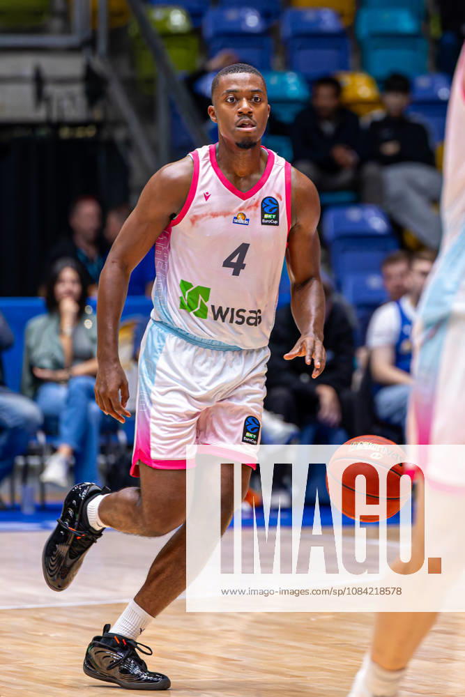Nahiem Alleyne (Skyliners Frankfurt, 4) during the BKT EuroCup 2026 27, match between Frankfurt Skyliners vs. BC Siauliai at Suewag Energie Arena on October 6, 2026 in Frankfurt am Main, Germany. Hessen Germany