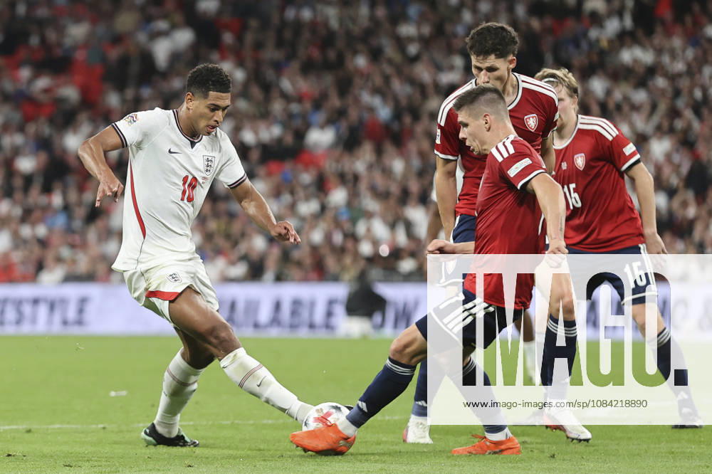 England v Czechia UEFA Nations League Jude Bellingham of England and Jiri Slama of Czechia in action during the UEFA Nations League match at Wembley Stadium, London 06 10 2026 UK Newspapers OUT