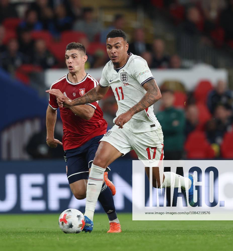 UEFA Nations League - England v Czechia LONDON, ENGLAND, OCTOBER 6: Morgan Rogers of England national team, Nationalteam on the ball during The UEFA Nations League match in Group A3 between England v Czechia at Wembley Stadium, London, England, on October 6. (Photo by Daniel Weir) London Wembley Stadium England