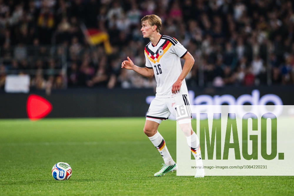 U-21 European Championship Qualifier: Germany vs. Georgia, October 6, 2026; Aljoscha Kemlein, Germany, 16; Football cutout; U-21 European Championship Qualifier, Matchday 10: Germany vs. Georgia on October 6, 2026; Bielefeld DFB REGULATIONS PROHIBIT ANY USE OF PHOTOGRAPHS AS IMAGE SEQUENCES AND OR QUASI-VIDEO