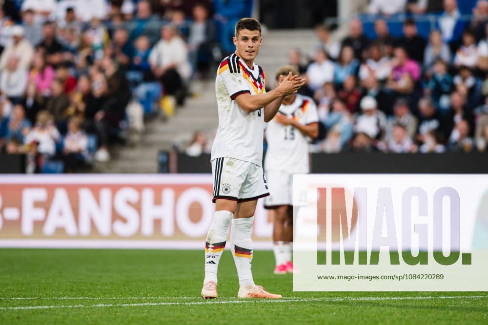 U-21 European Championship Qualifier: Germany vs. Georgia, October 6, 2026; Nicolò Tresoldi, Germany, 9, clapping; soccer; U-21 European Championship Qualifier, Matchday 10: Germany vs. Georgia on October 6, 2026; Bielefeld DFB REGULATIONS PROHIBIT ANY USE OF PHOTOGRAPHS AS IMAGE SEQUENCES AND OR QUASI-VIDEO