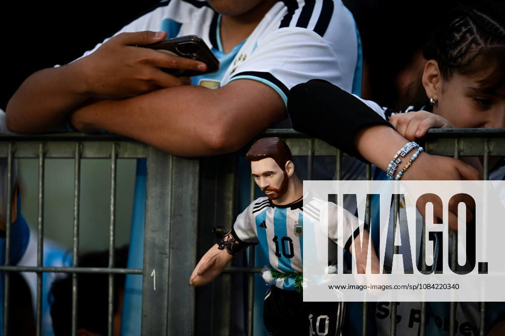 Argentina x Benin BUENOS AIRES, AR - 06.10.2026: ARGENTINA X BENIN - Fans of Argentina during the International Friendly, Länderspiel, Nationalmannschaft match between Argentina and Benin on Tuesday, October 6, 2026, at the Estadio Monumental in Buenos Aires, Argentina. The match marks Messi& 39;s farewell to the Argentine national team, Nationalteam (Photo: Gabriel Sotelo Fotoarena) x3026010x GabrielxSotelo