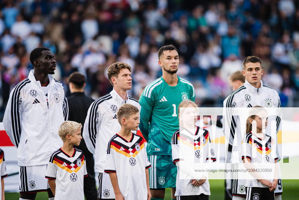 U-21 European Championship Qualifier: Germany vs. Georgia, October 6, 2026; Nicolò Tresoldi (Germany), 9; Mio Backhaus (Germany), 1; Elias Baum (Germany), 2; Joshua Quarshie (Germany), 5; Soccer; U-21 European Championship Qualifier, Matchday 10: Germany vs. Georgia on October 6, 2026, Bielefeld. DFB regulations prohibit any use of photographs as image sequences and or quasi-video.