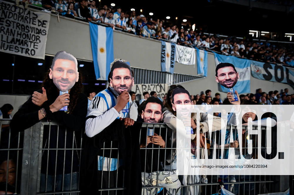 Argentina x Benin BUENOS AIRES, AR - 06.10.2026: ARGENTINA X BENIN - Fans of Argentina during the International Friendly, Länderspiel, Nationalmannschaft match between Argentina and Benin on Tuesday, October 6, 2026, at the Estadio Monumental in Buenos Aires, Argentina. The match marks Messi& 39;s farewell to the Argentine national team, Nationalteam (Photo: Gabriel Sotelo Fotoarena) x3026019x GabrielxSotelo