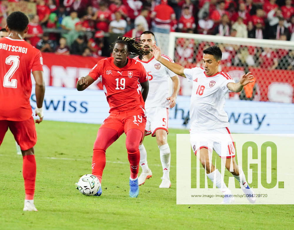 Lucerne, Switzerland, Thermoplan Arena, Men s Soccer, 2026–2027 Season, Nations League, Switzerland vs. North Macedonia, 3–0, Photo: Winsley Boteli (19, SUI) vs. Tihomir Kostadinov (NMK), Action: Tackle