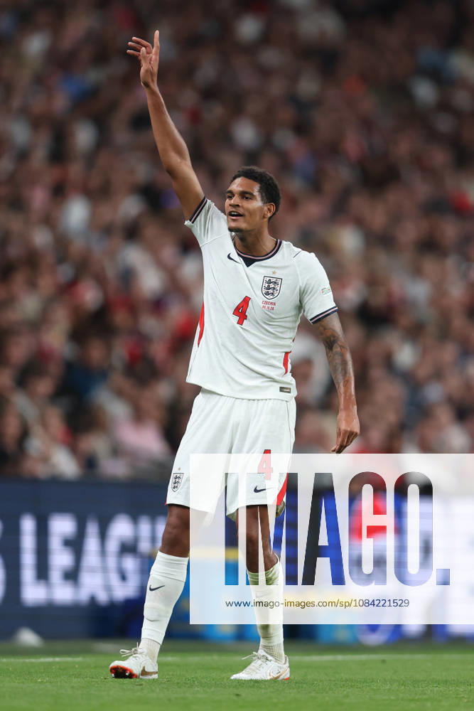 England gegen Tschechien, 6. Oktober 2026, London International Football, UEFA Nations League, England gegen Tschechien, Jarell Quansah aus England, Foto: Charlotte Wilson, Offside, London, Großbritannien