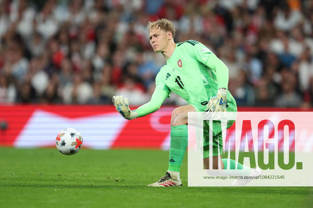 England gegen Tschechien, 6. Oktober 2026, London International Football, UEFA Nations League, England gegen Tschechien, der tschechische Torhüter Lukas Hornicek, Foto: Charlotte Wilson, Offside, London, Großbritannien