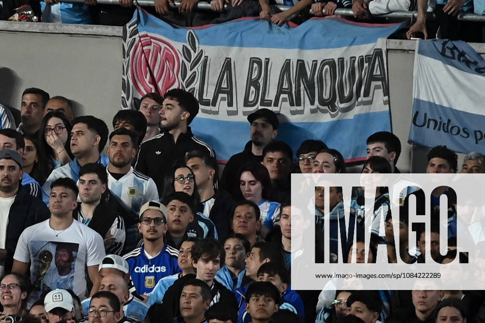 Argentina x Benin BUENOS AIRES, AR - 06.10.2026: ARGENTINA X BENIN - Fans of Argentina during the International Friendly, Länderspiel, Nationalmannschaft match between Argentina and Benin on Tuesday, October 6, 2026, at the Estadio Monumental in Buenos Aires, Argentina. The match marks Messi& 39;s farewell to the Argentine national team, Nationalteam (Photo: Gabriel Sotelo Fotoarena) x3026063x GabrielxSotelo