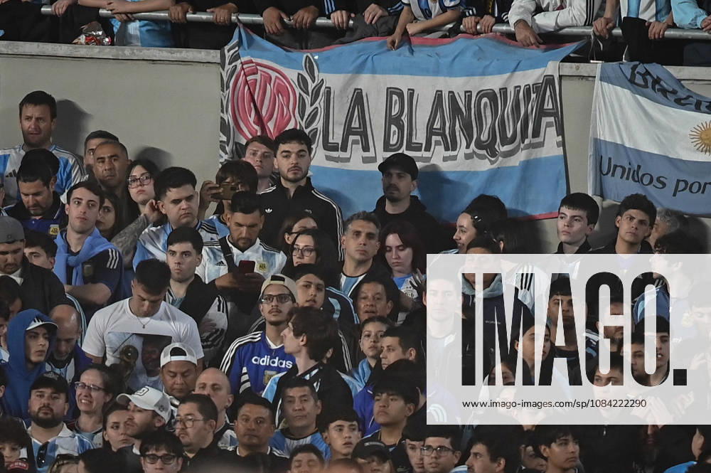 Argentina x Benin BUENOS AIRES, AR - 06.10.2026: ARGENTINA X BENIN - Fans of Argentina during the International Friendly, Länderspiel, Nationalmannschaft match between Argentina and Benin on Tuesday, October 6, 2026, at the Estadio Monumental in Buenos Aires, Argentina. The match marks Messi& 39;s farewell to the Argentine national team, Nationalteam (Photo: Gabriel Sotelo Fotoarena) x3026064x GabrielxSotelo