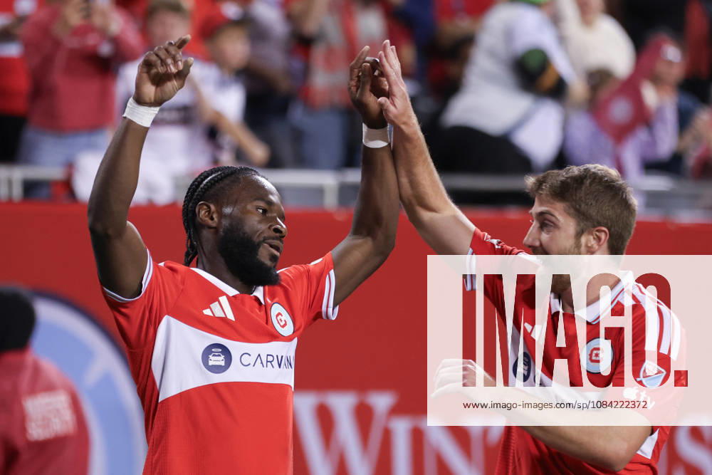 Jonathan Bamba (19 Chicago Fire FC) celebrates scoring the first goal during the Major League Soccer game between Chicago Fire FC and Vancouver Whitecaps FC at Soldier Field on Tuesday October 6 in Chicago, USA