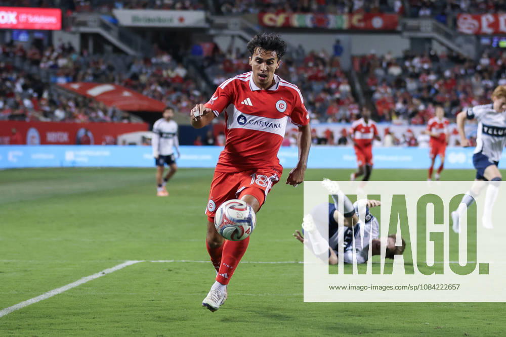 Johan Gomez (18 Chicago Fire FC) dribbles the ball during the Major League Soccer game between Chicago Fire FC and Vancouver Whitecaps FC at Soldier Field on Tuesday October 6 in Chicago, USA