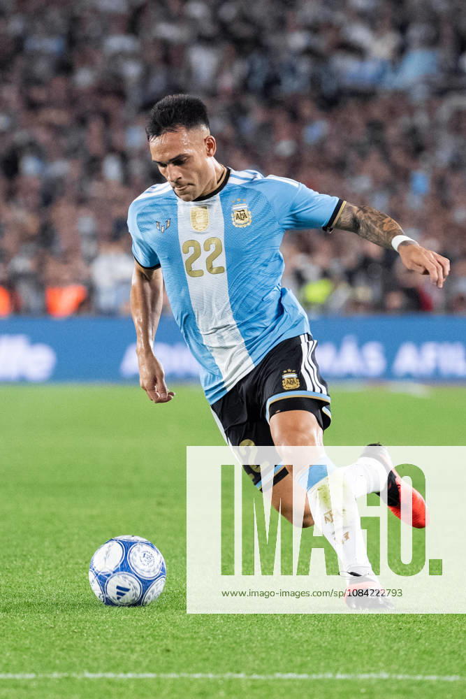 Lautaro Martinez of Argentina runs with the ball during the International Friendly, Länderspiel, Nationalmannschaft football match between Argentina and Benin at Estadio Monumental Antonio V. Liberti on October 06, 2026 in Buenos Aires, Argentina. (Photo by Richard Callis Sports Press Photo)