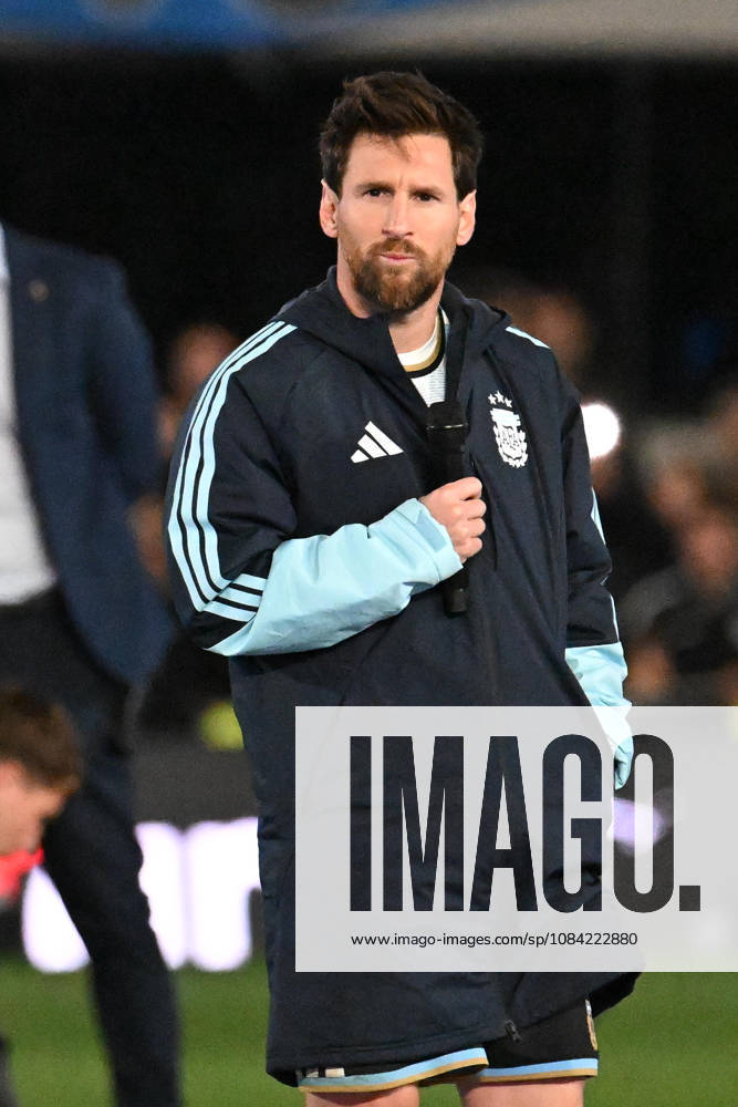 Lionel Messi farewell match BUENOS AIRES, ARGENTINA - OCTOBER 6: Lionel Messi of Argentina talk at fans during his farewell match with the national team, Nationalteam at the International Friendly, Länderspiel, Nationalmannschaft match between Argentina Vs Benin at Monumental Stadium on October 6, 2026 in Buenos Aires, Argentina. Buenos Aires Estadio Monumental Antonio Liberti Buenos Aires Argentina