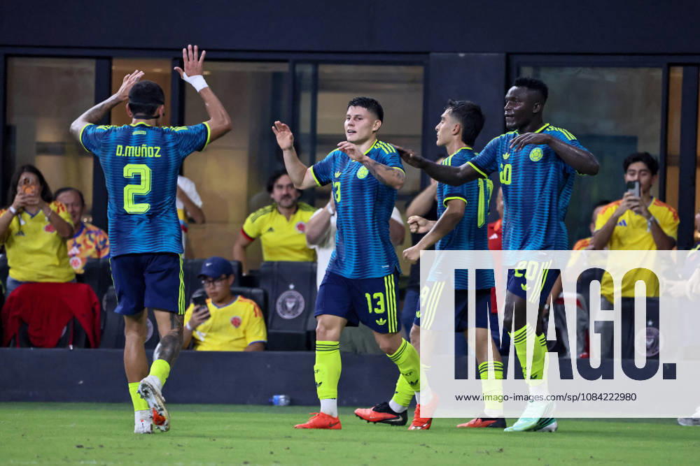 MIAMI, FL - OCTOBER 06: Daniel Arcila 13 of Colombia celebrates a goal scored during an International Friendly, Länderspiel, Nationalmannschaft soccer match between Colombia and Peru at NU Stadium on October 06, 2026 in Miami, Florida.(Photo by Chris Arjoon Icon Sportswire) SOCCER: OCT 06 Colombia vs Peru Icon2610060000020