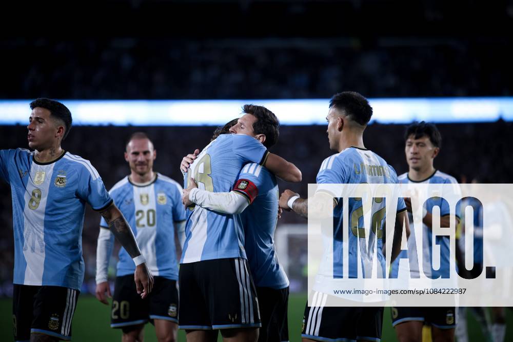 Nicolas Paz and Lionel Messi of Argentina celebrates during the match between Argentina and Benin International Friendly, Länderspiel, Nationalmannschaft match, The last match of Messi with Argentina national team, Nationalteam Final score: Argentina 3 - 0 Benin Buenos Aires Argentina - ZUMAs197 20261006_aaa_s197_244