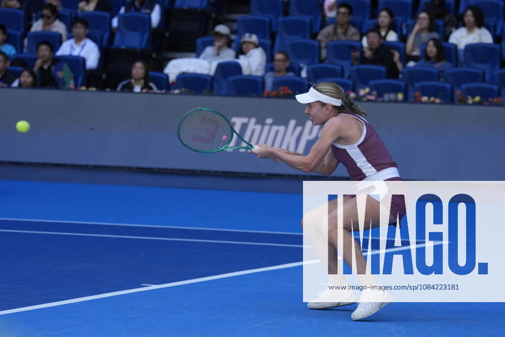Daria Snigur of Ukraine plays against Mirra Andreeva (not in view) during the Women s Singles Round 16 match on day seven of China Open at the National Tennis Center. Mirra Andreeva defeated Daria Snigur 6-2, 6-2 Beijing China - ZUMAs197 20261006_aaa_s197_249