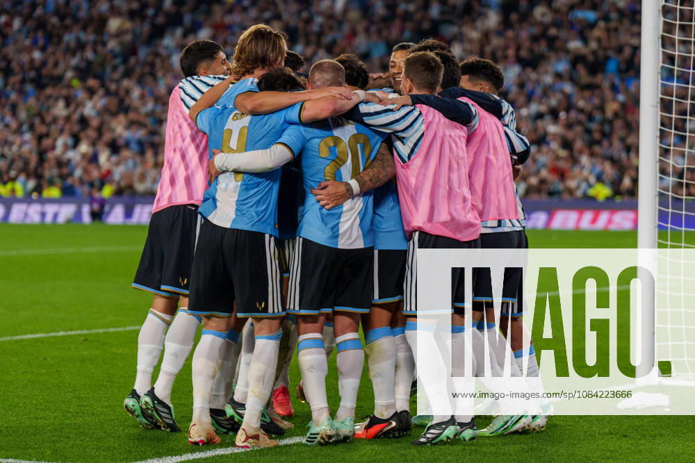 Benin v Argentina BUENOS AIRES, ARGENTINA - OCTOBER 6: Exequiel Palacios 14, Facundo Medina 25, Alexis Mac Allister 20, Enzo Fernandez 24 and Nico Gonzalez 15 of Argentina celebrate a goal during a game between Benin and Argentina at Estadio Monumental on October 6, 2026 in Buenos Aires, Argentina Buenos Aires Estadio Monumental Argentina
