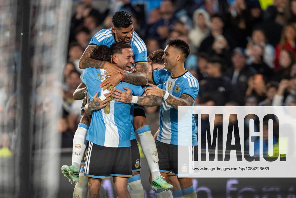 Benin v Argentina BUENOS AIRES, ARGENTINA - OCTOBER 6: Cristian Romero 13, Nicolas Otamendi 19, Lautaro Martinez 22 and Rodrigo de Paul 7 of Argentina celebrate a goal during a game between Benin and Argentina at Estadio Monumental on October 6, 2026 in Buenos Aires, Argentina Buenos Aires Estadio Monumental Argentina