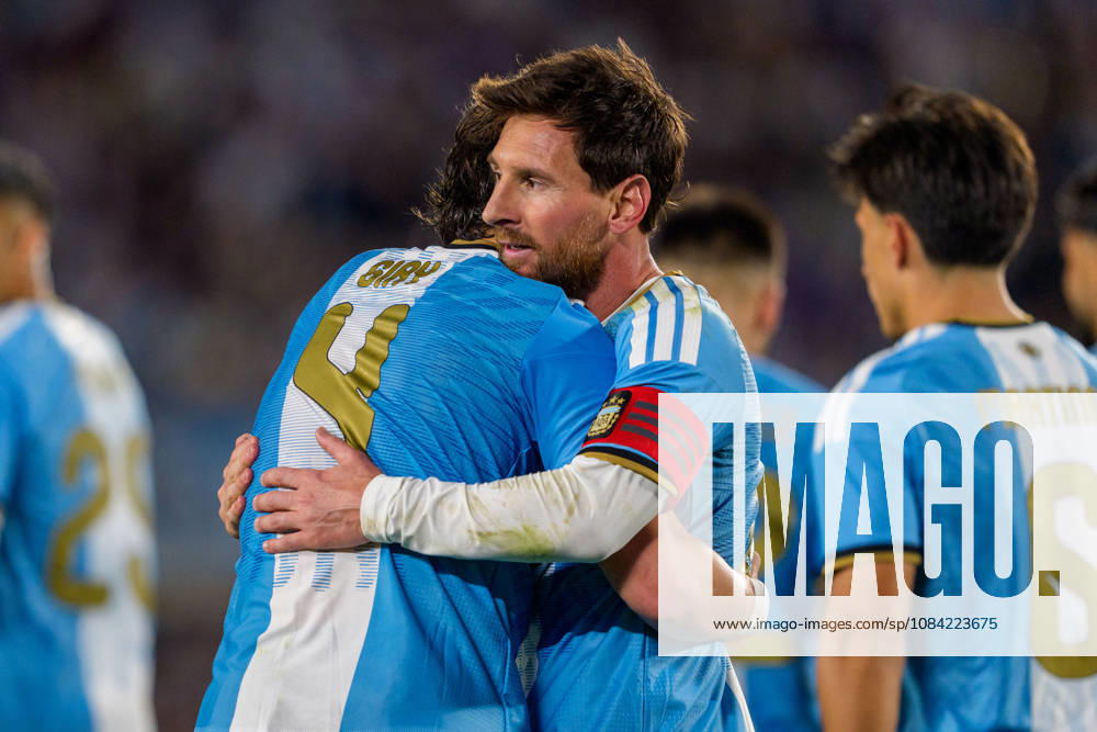 Benin v Argentina BUENOS AIRES, ARGENTINA - OCTOBER 6: Lionel Messi 10 of Argentina hugs Agustín Giay 4 of Argentina during a game between Benin and Argentina at Estadio Monumental on October 6, 2026 in Buenos Aires, Argentina Buenos Aires Estadio Monumental Argentina