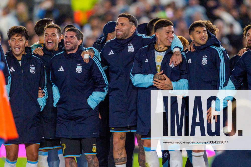 Benin v Argentina BUENOS AIRES, ARGENTINA - OCTOBER 6: Lisandro Martinez 6, Giovani Lo Celso 11, Rodrigo de Paul 7, Nicolas Otamendi 19, Enzo Fernandez 24 and Exequiel Palacios 14 of Argentina listen to Lionel Messi 10 of Argentina last speech after a game between Benin and Argentina at Estadio Monumental on October 6, 2026 in Buenos Aires, Argentina Buenos Aires Estadio Monumental Argentina