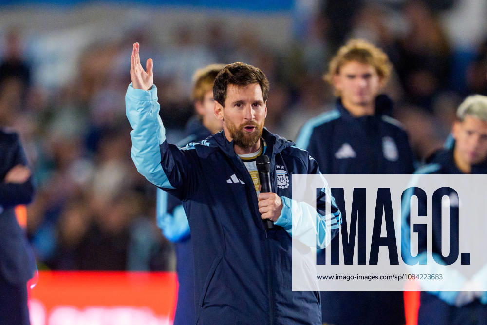 Benin v Argentina BUENOS AIRES, ARGENTINA - OCTOBER 6: Lionel Messi 10 of Argentina gives a speech after a game between Benin and Argentina at Estadio Monumental on October 6, 2026 in Buenos Aires, Argentina Buenos Aires Estadio Monumental Argentina