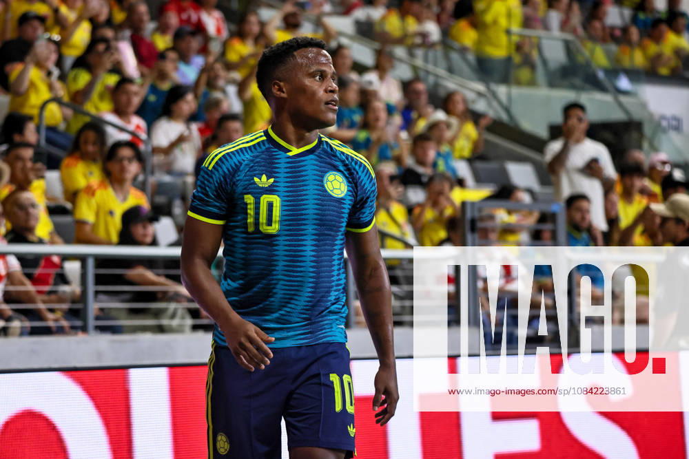 MIAMI, FL - OCTOBER 06: Jhon Arias 10 of Colombia looks on during an International Friendly, Länderspiel, Nationalmannschaft soccer match between Colombia and Peru at NU Stadium on October 06, 2026 in Miami, Florida.(Photo by Chris Arjoon Icon Sportswire) SOCCER: OCT 06 Colombia vs Peru Icon2610060000044