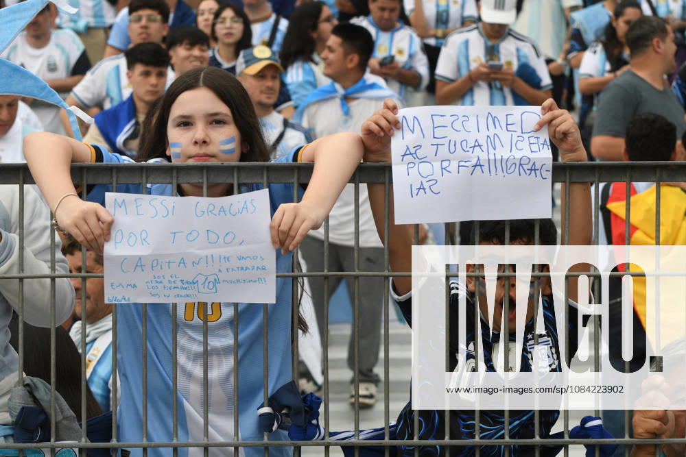 Messi plays his final game with the Argentine national team in Buenos Aires. Fans during the match between the national teams of Argentina and Benin on October 6, 2026, in Buenos Aires, Argentina. The match will be the last time Leo Messi wears the Albiceleste jersey after announcing his retirement from international soccer. OCTOBER 7, 2026, Sebastián, Buenos Aires, Argentina. Buenos Aires, Argentina. Spain