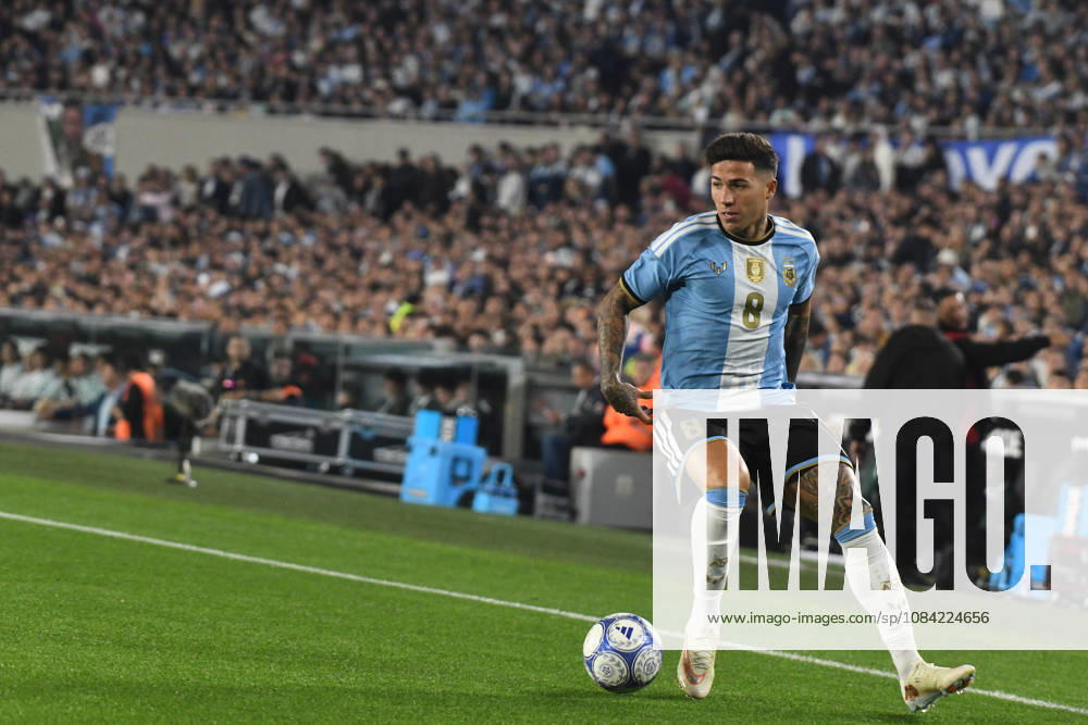 Argentina v Benin - International Friendly, Länderspiel, Nationalmannschaft Enzo Fernandez of Argentina plays during the match between Argentina and Benin at Estadio Monumental in Buenos Aires, Argentina, on October 6, 2026. Buenos Aires Buenos Aires Argentina