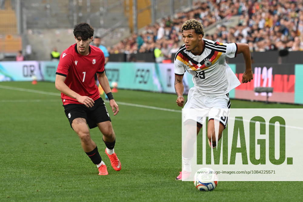 Paris BRUNNER (GER) vs. Vakhtang Salia (GEO) Action, Tackle, International Soccer Match, U21, European Championship Qualifiers, Germany vs. Georgia 2–0 on October 6, 2026, Schueco Arena, Bielefeld, Â